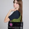 Bolso bandolera con cinturón de cuero