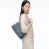 Bolso bandolera convertible doble de denim acolchado