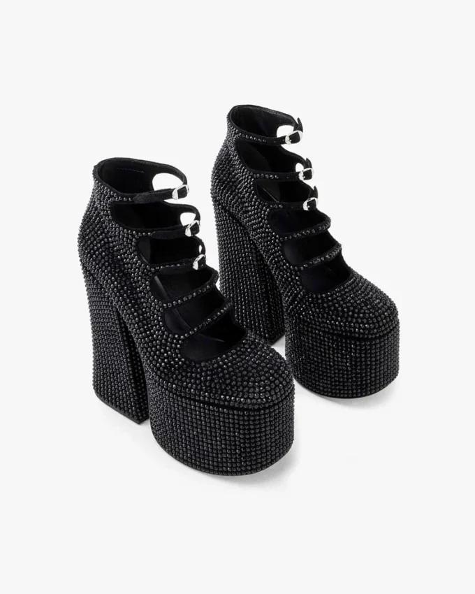 Botines Kiki con pedrería Botines Kiki con pedrería