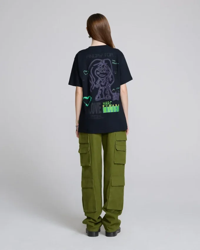 Camiseta Angry For Love