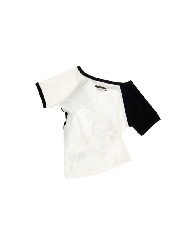 Camiseta baby retorcida