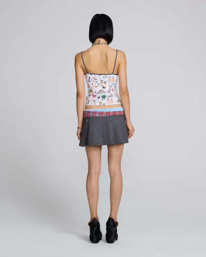 Camiseta con personajes
