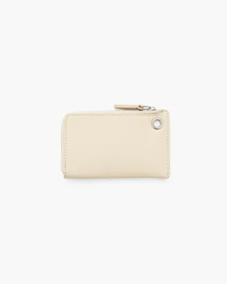Cartera con cremallera superior y charms