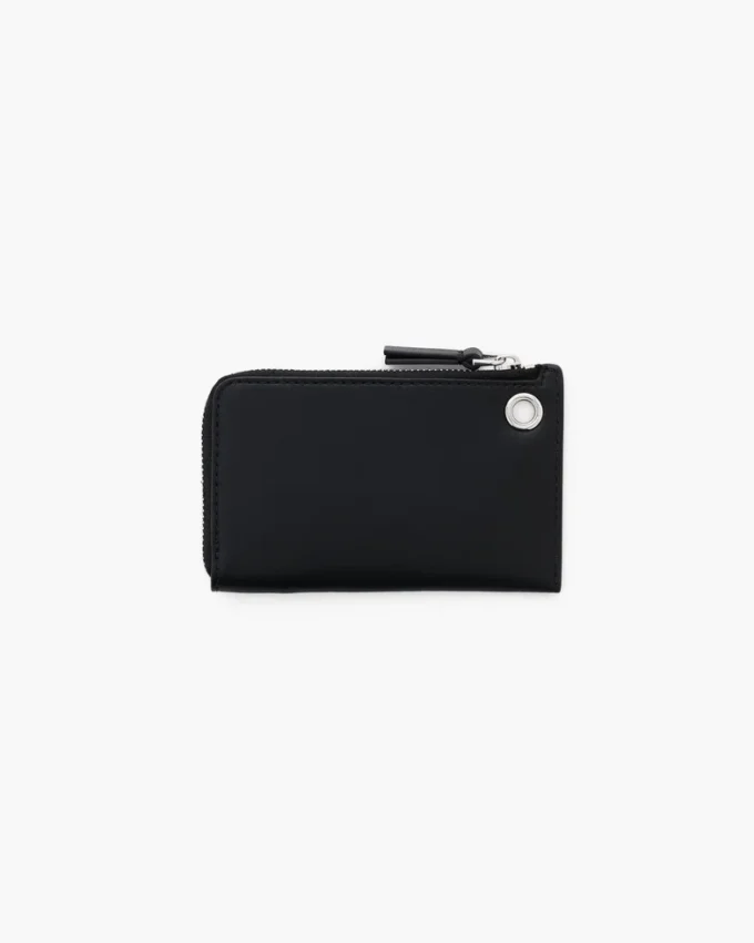 Cartera con cremallera superior y charms