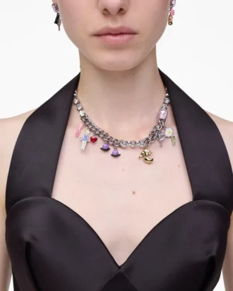 Collar con dijes Dollhouse