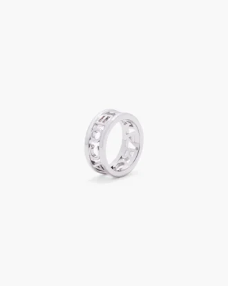 El anillo con Monogram