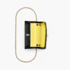 El bolso mini con doble cadena El bolso mini con doble cadena