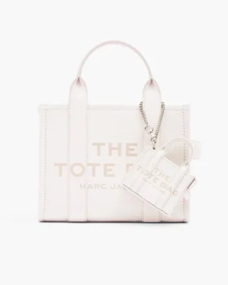 El charm para bolso Nano Tote Bag