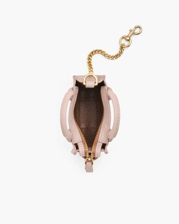 El charm para bolso Nano Tote Bag
