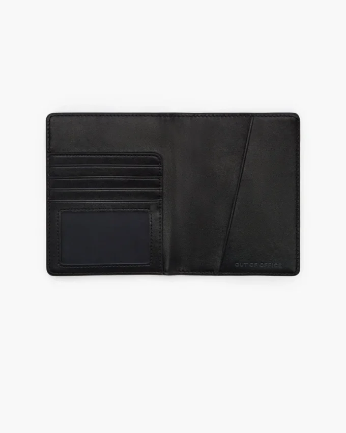 El estuche para pasaporte