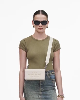 El mini bolso de piel