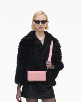 El mini bolso de piel