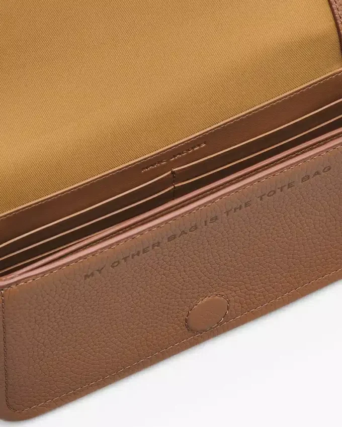 El mini bolso de piel El mini bolso de piel