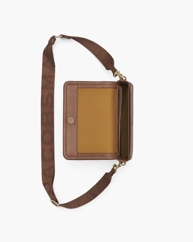 El mini bolso de piel El mini bolso de piel