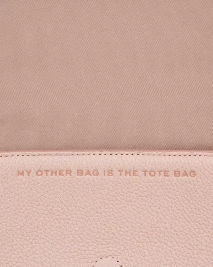 El mini bolso de piel El mini bolso de piel