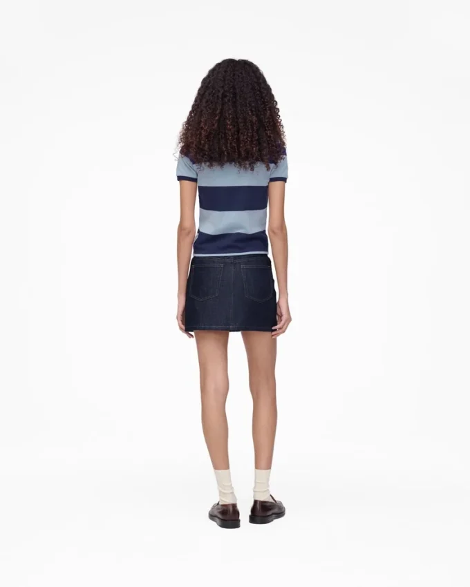 El polo encogido A.P.C. X Marc Jacobs