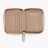 La cartera compacta y delgada para el día a día La cartera compacta y delgada para el día a día