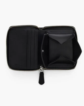 La cartera compacta y delgada para el día a día