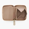La cartera compacta y delgada para el día a día La cartera compacta y delgada para el día a día