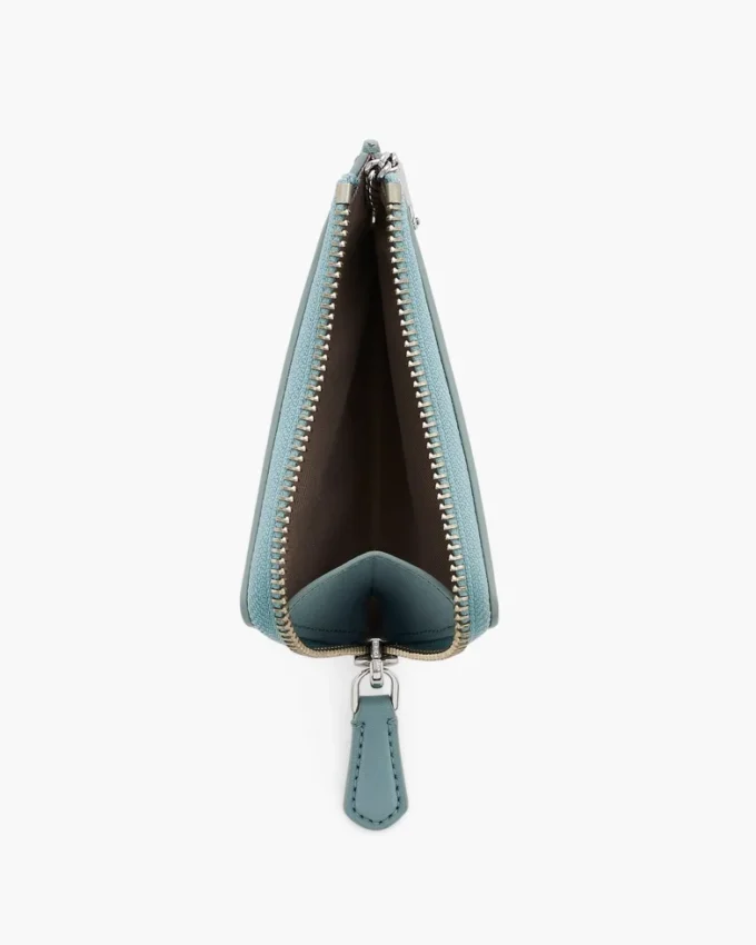 La cartera con cremallera superior para el día a día La cartera con cremallera superior para el día a día