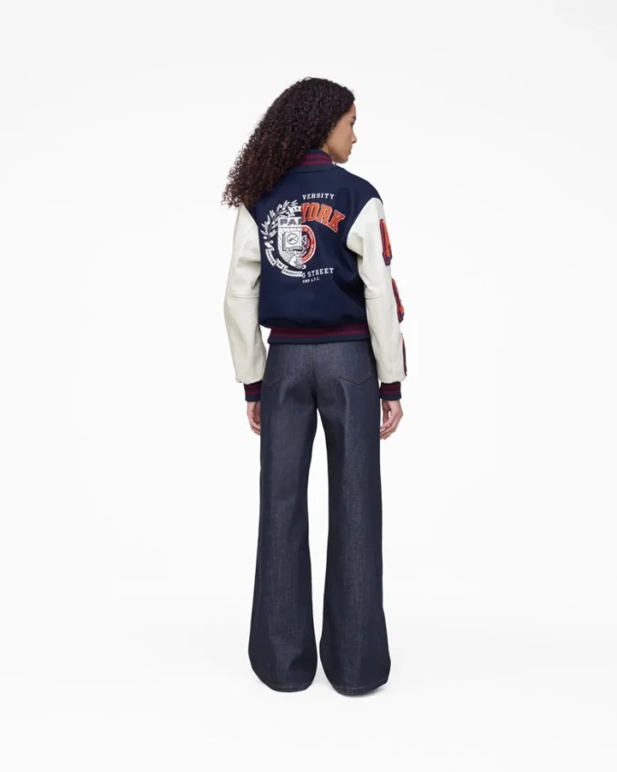 La chaqueta universitaria A.P.C. X Marc Jacobs