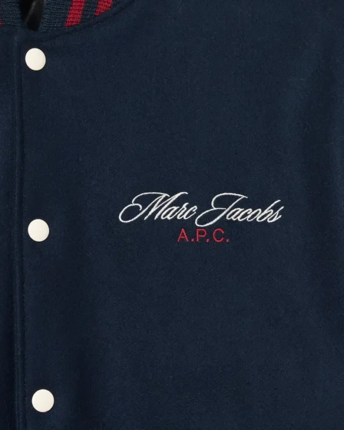 La chaqueta universitaria A.P.C. X Marc Jacobs