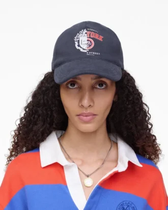 La gorra Eden de A.P.C. X Marc Jacobs La gorra Eden de A.P.C. X Marc Jacobs