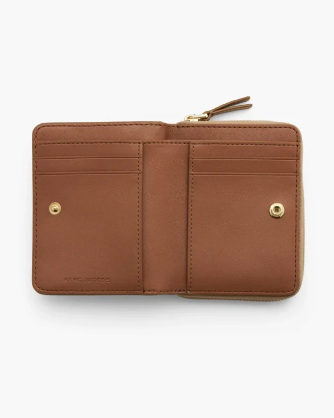 La mini cartera compacta de piel La mini cartera compacta de piel