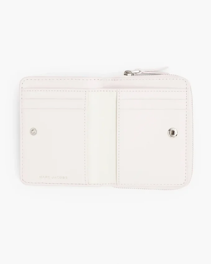 La mini cartera compacta de piel La mini cartera compacta de piel