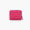 La mini cartera compacta de piel