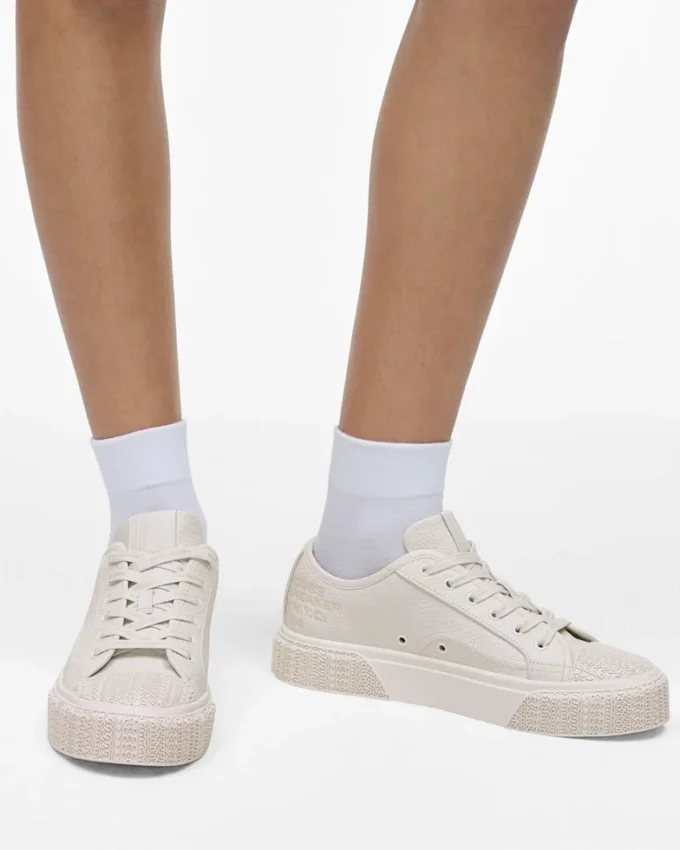 Las sneakers de piel