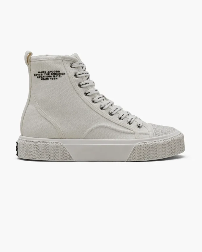 Las zapatillas altas Las zapatillas altas