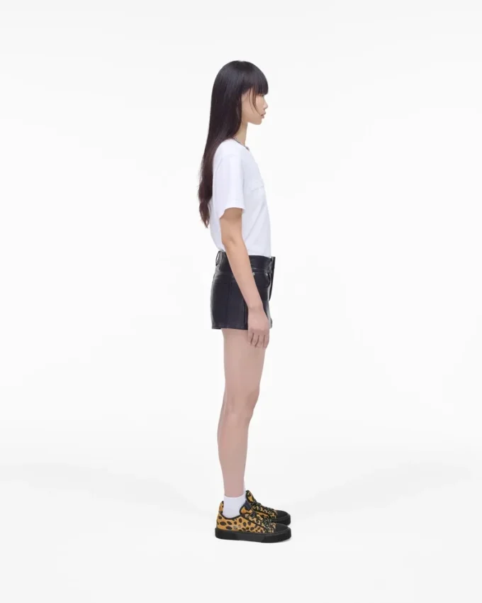 Las zapatillas de lona estampada
