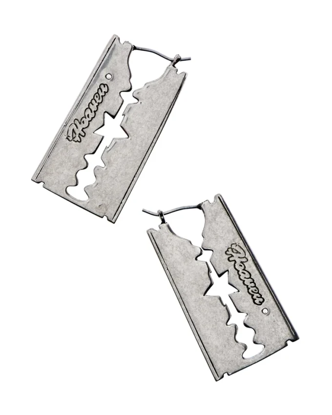 Pendientes con forma de cuchilla de afeitar