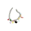 Pulsera con dijes de personajes