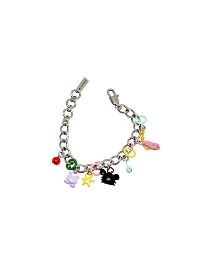 Pulsera con dijes de personajes