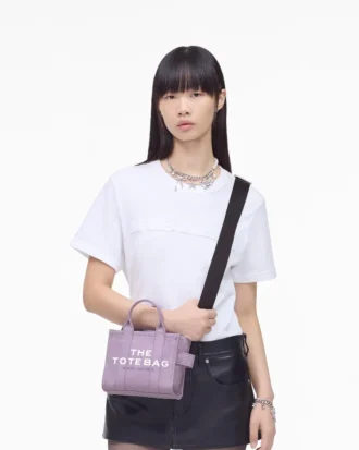 the canvas crossbody tote bag 1 2 330x413 - The Canvas Crossbody Tote Bag