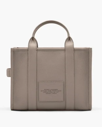 The Medium Tote Bag of leather