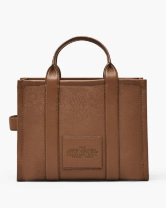 The Medium Tote Bag of leather