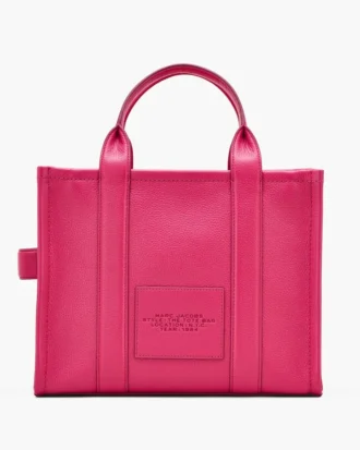 The Medium Tote Bag of leather