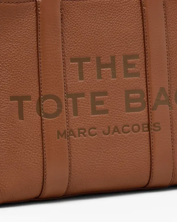 The Medium Tote Bag of leather The Medium Tote Bag of leather
