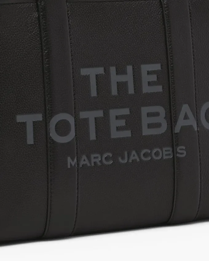 The Medium Tote Bag of leather The Medium Tote Bag of leather