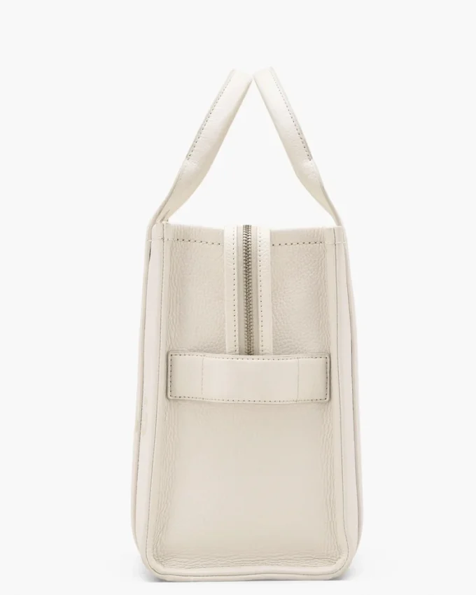 The Medium Tote Bag of leather The Medium Tote Bag of leather
