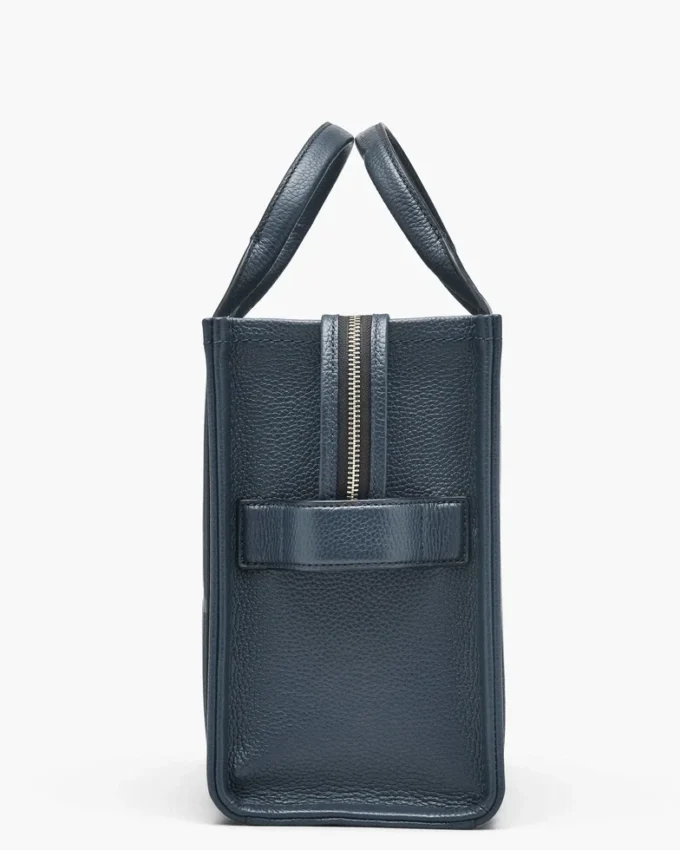 The Medium Tote Bag of leather The Medium Tote Bag of leather