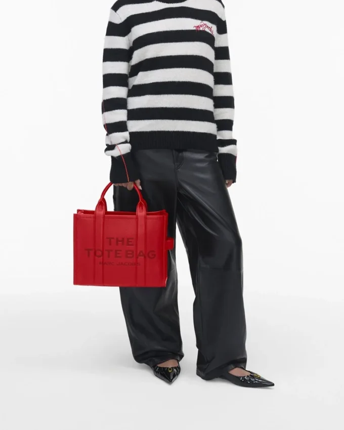 The Medium Tote Bag of leather The Medium Tote Bag of leather