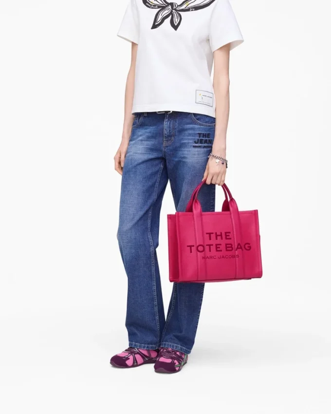 The Medium Tote Bag of leather The Medium Tote Bag of leather