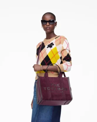 The Medium Tote Bag of suede