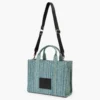 The Tote Bag mediano de denim lavado con Monogram