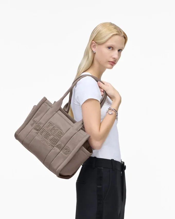 The Tote Bag mediano de nailon acolchado