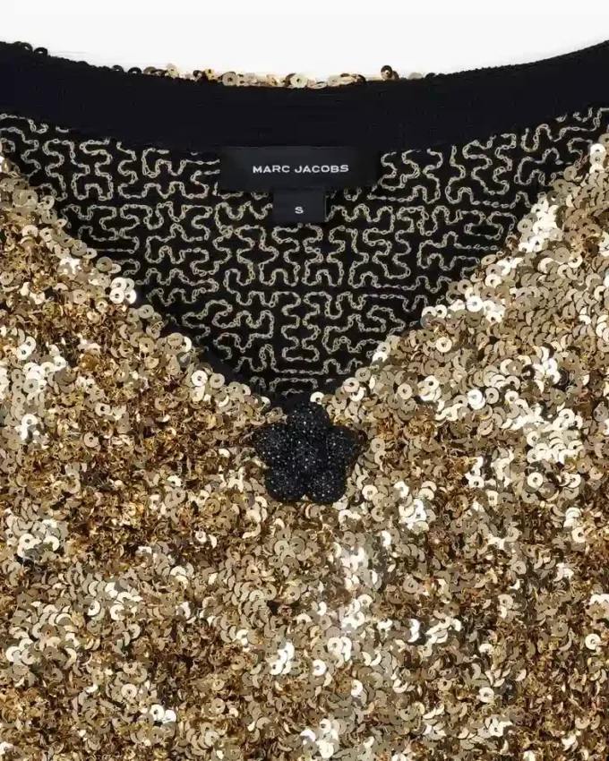 Vestido de punto con cuello en V y lentejuelas